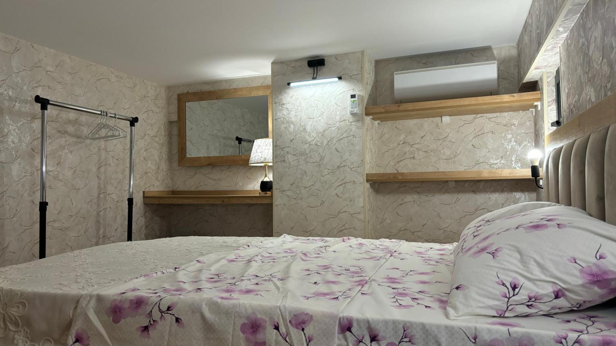 Made With Love Apartment Тбилиси Экстерьер фото